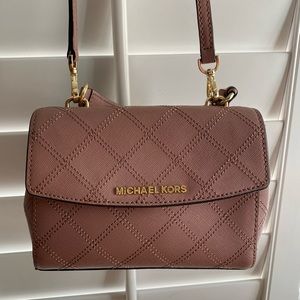 Michael Kors cross body purse